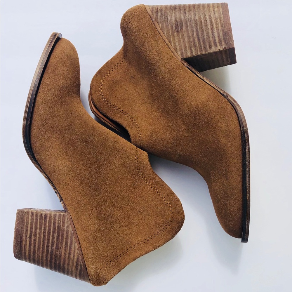 Kelso open back camel colored bootie